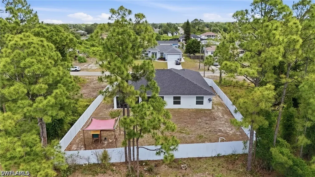 2907 18th Street SW Lehigh Acres FL 33976