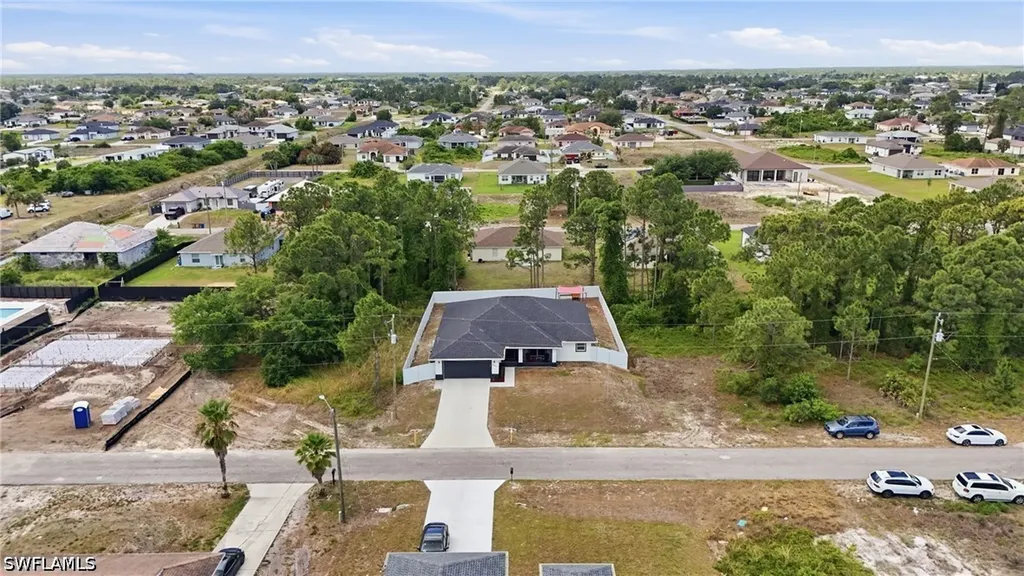 2907 18th Street SW Lehigh Acres FL 33976