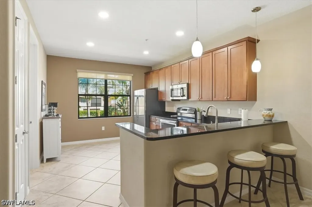 9065 Albion Lane N Naples FL 34113