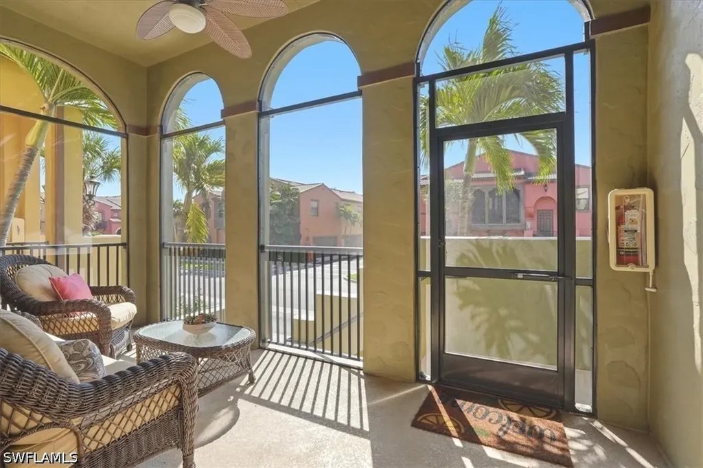 9065 Albion Lane N Naples FL 34113