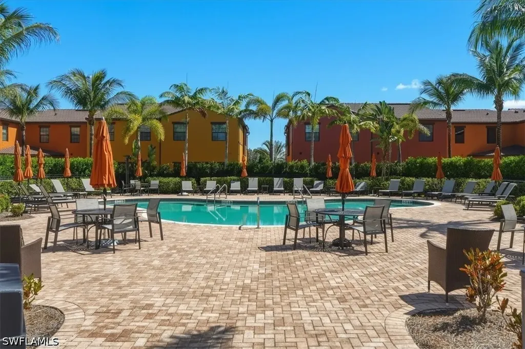 9065 Albion Lane N Naples FL 34113