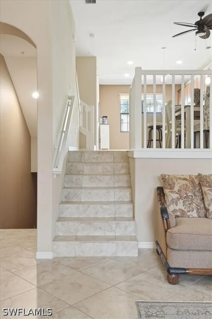 9065 Albion Lane N Naples FL 34113