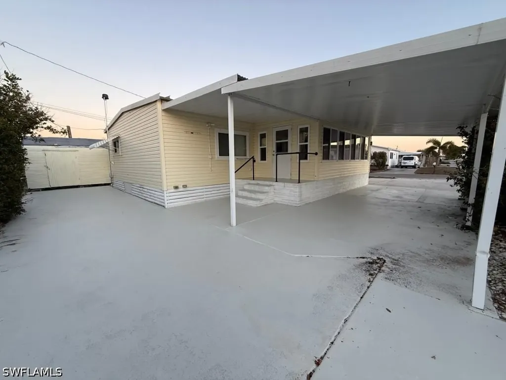 4868 Flamingo Drive St. James City FL 33956