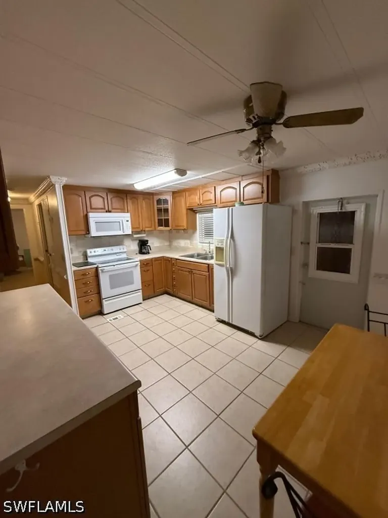 4868 Flamingo Drive St. James City FL 33956