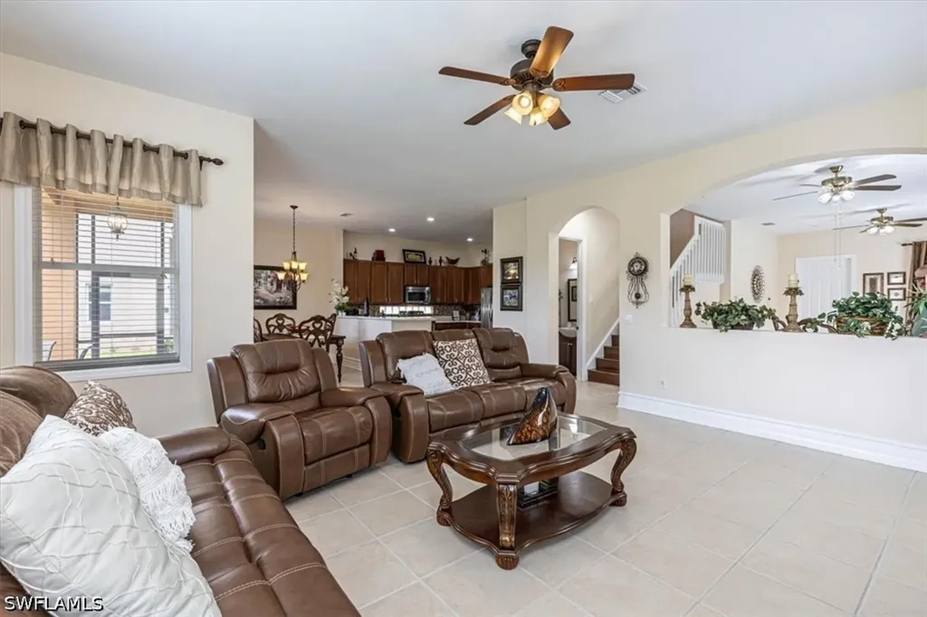 1966 Par Drive Naples FL 34120