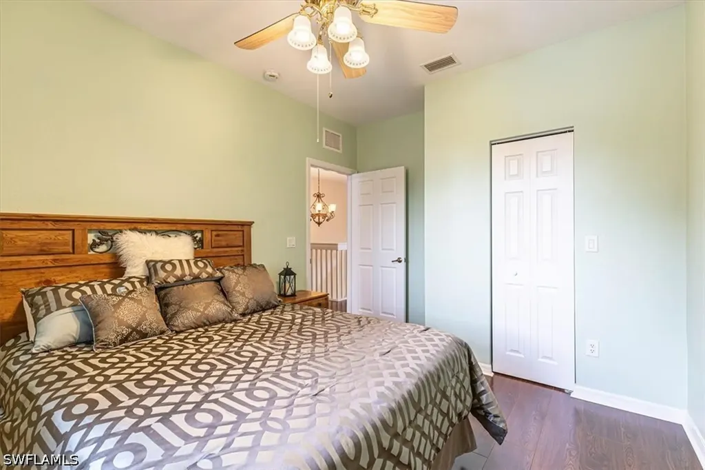 1966 Par Drive Naples FL 34120