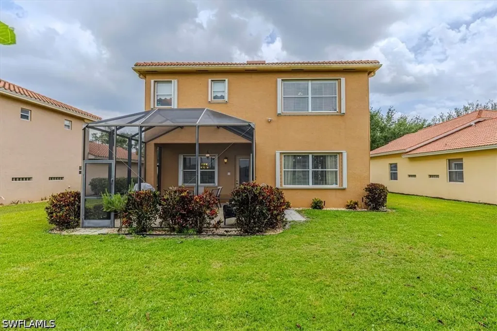 1966 Par Drive Naples FL 34120