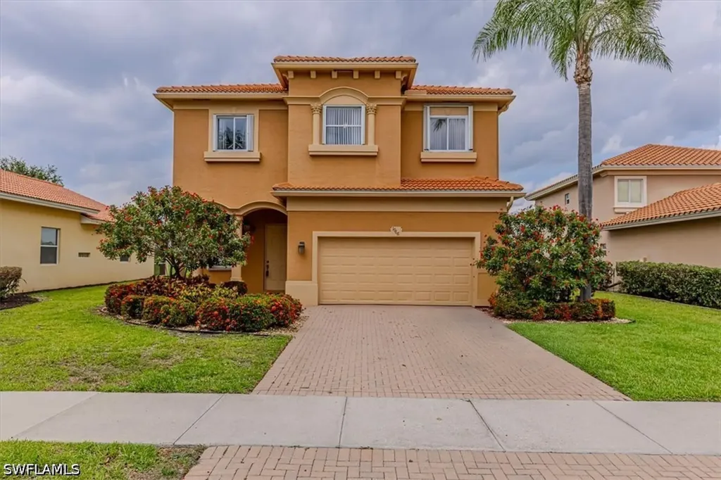 1966 Par Drive Naples FL 34120