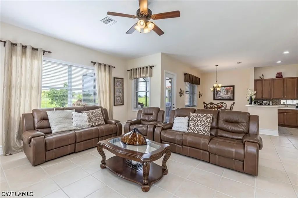 1966 Par Drive Naples FL 34120