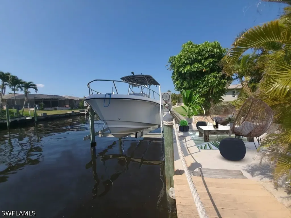 2328 SE 27th Street Cape Coral FL 33904
