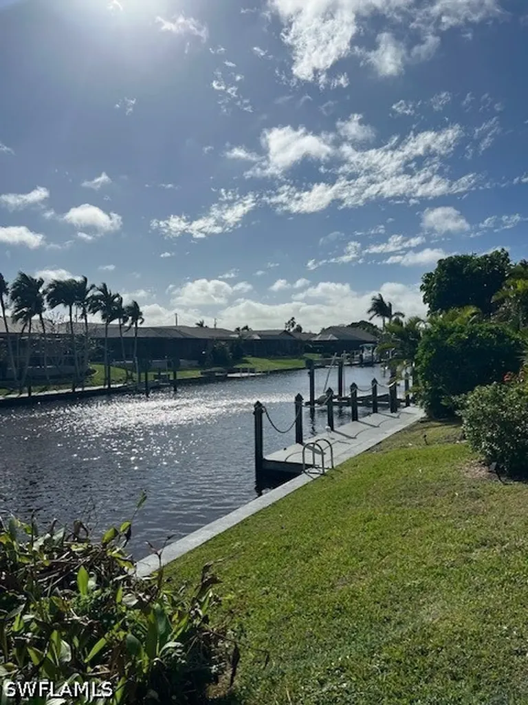 2328 SE 27th Street Cape Coral FL 33904