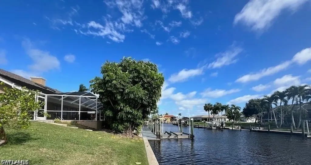 2328 SE 27th Street Cape Coral FL 33904