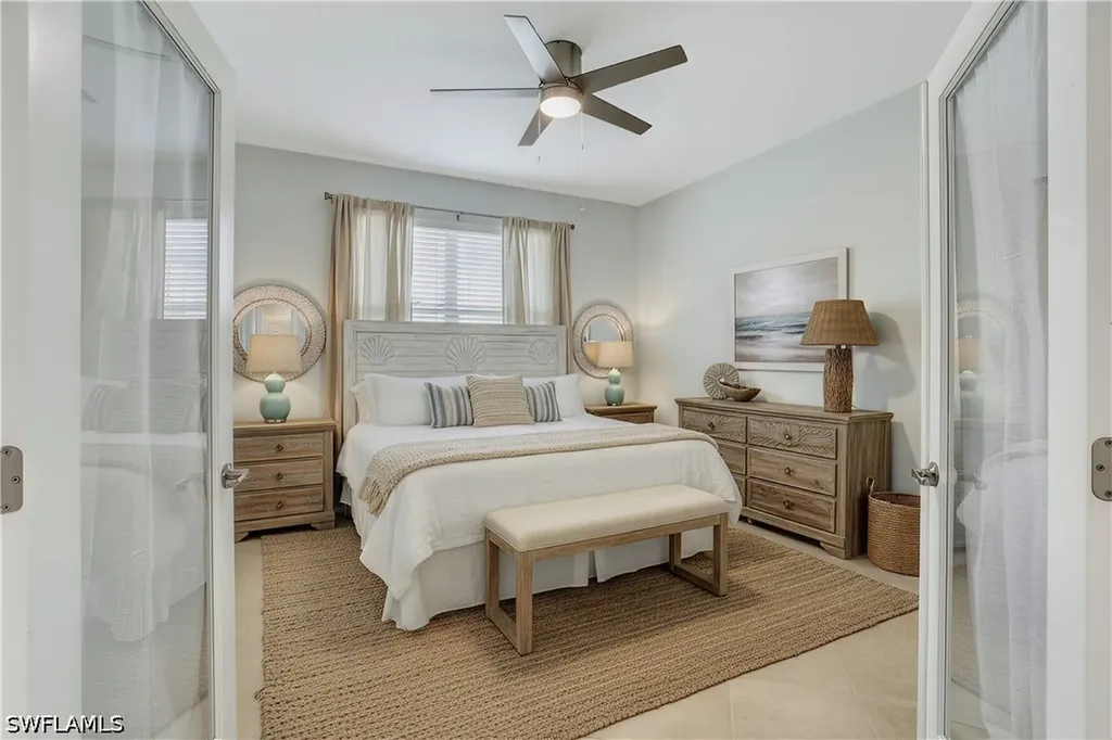 2567 Vine Avenue Naples FL 34120