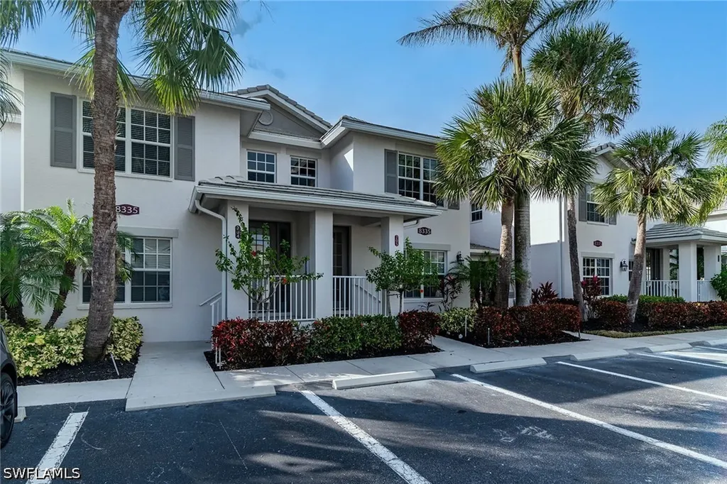 8335 Whisper Trace Way Naples FL 34114