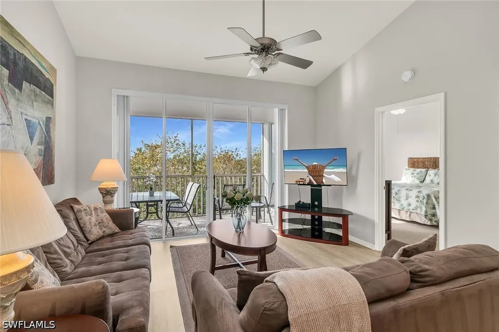 8335 Whisper Trace Way Naples FL 34114
