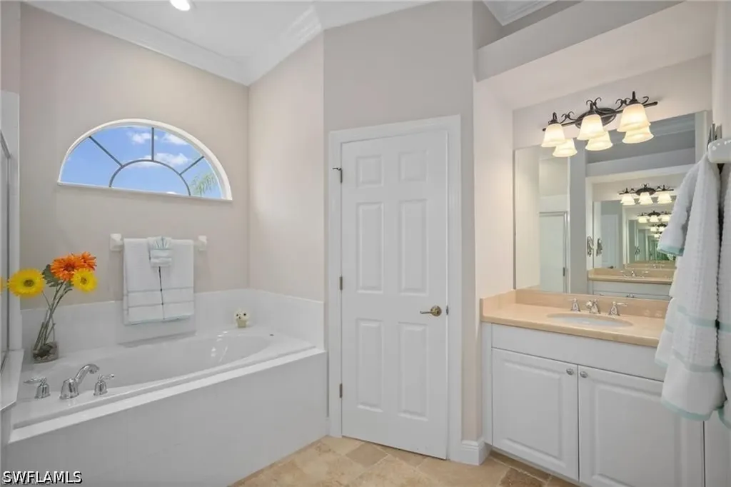 8884 Mustang Island Circle Naples FL 34113