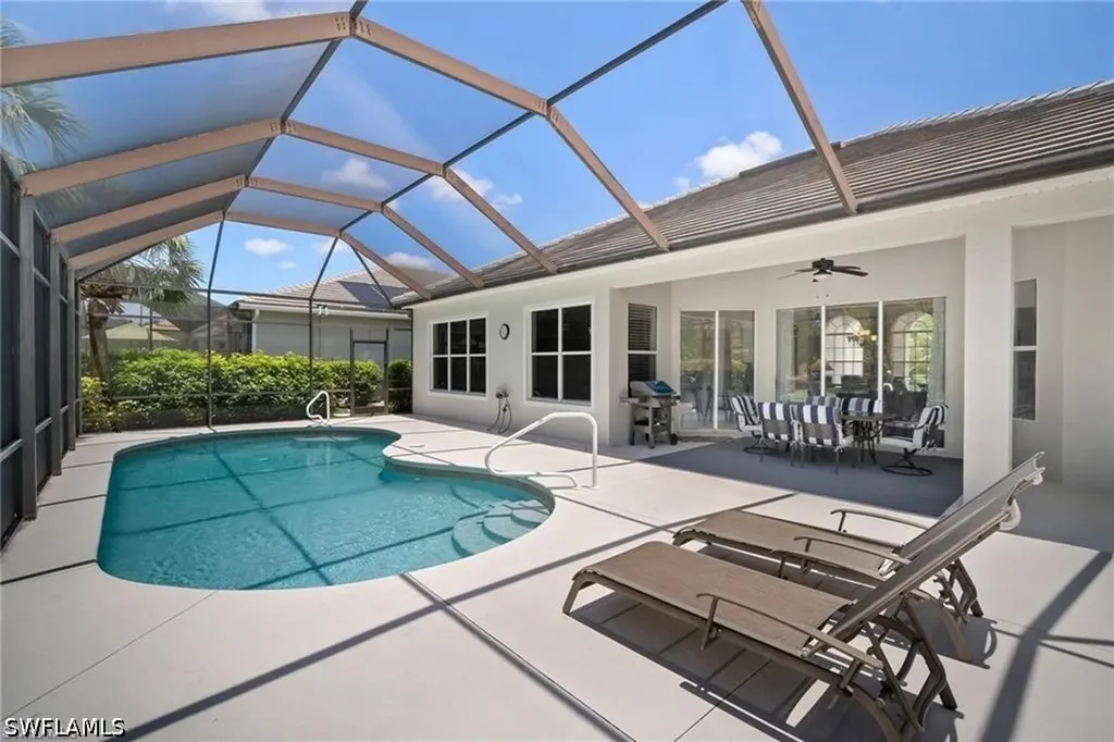 8884 Mustang Island Circle Naples FL 34113