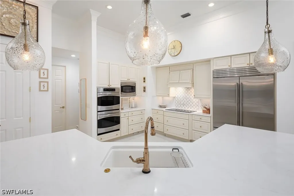 8037 Vera Cruz Way Naples FL 34109