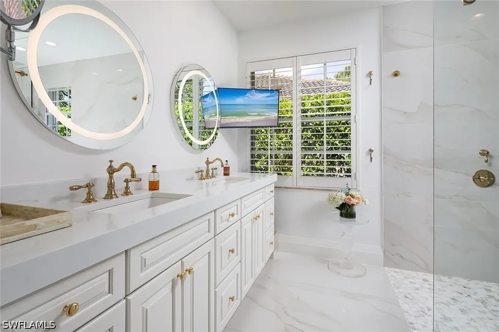 8037 Vera Cruz Way Naples FL 34109