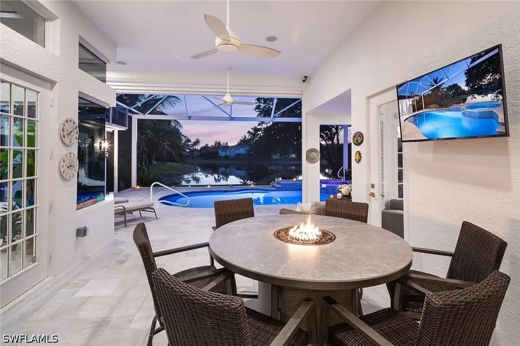 8037 Vera Cruz Way Naples FL 34109