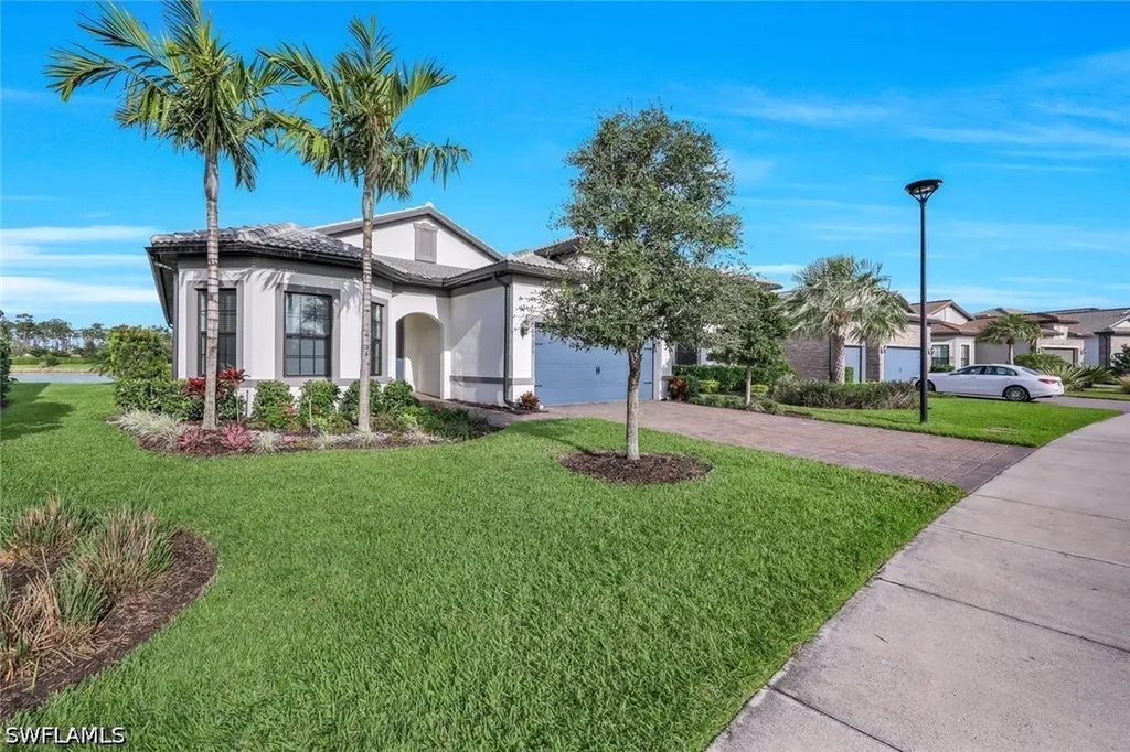 19200 Aqua Shore Drive Fort Myers FL 33913