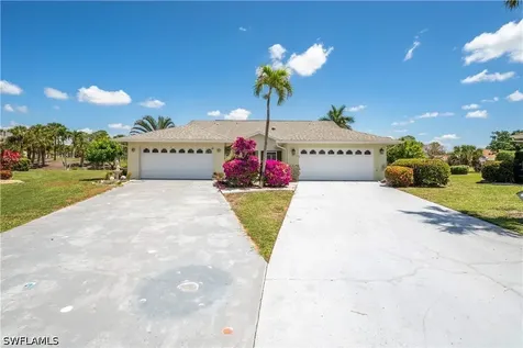 103 Tanglewood Court Naples FL 34113