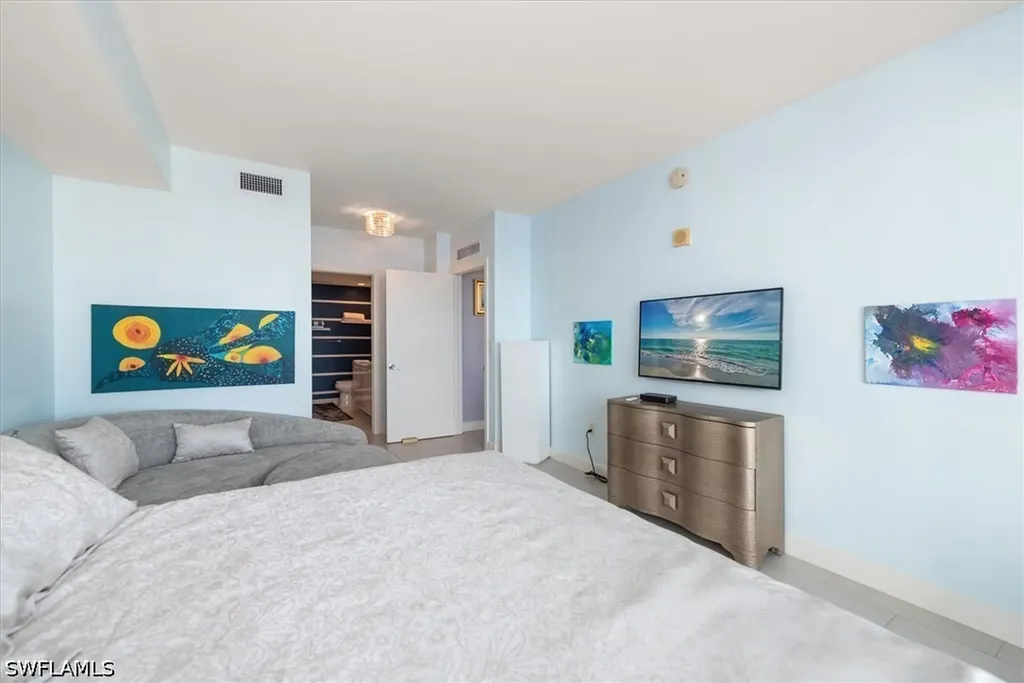3000 Oasis Grand Boulevard Fort Myers FL 33916
