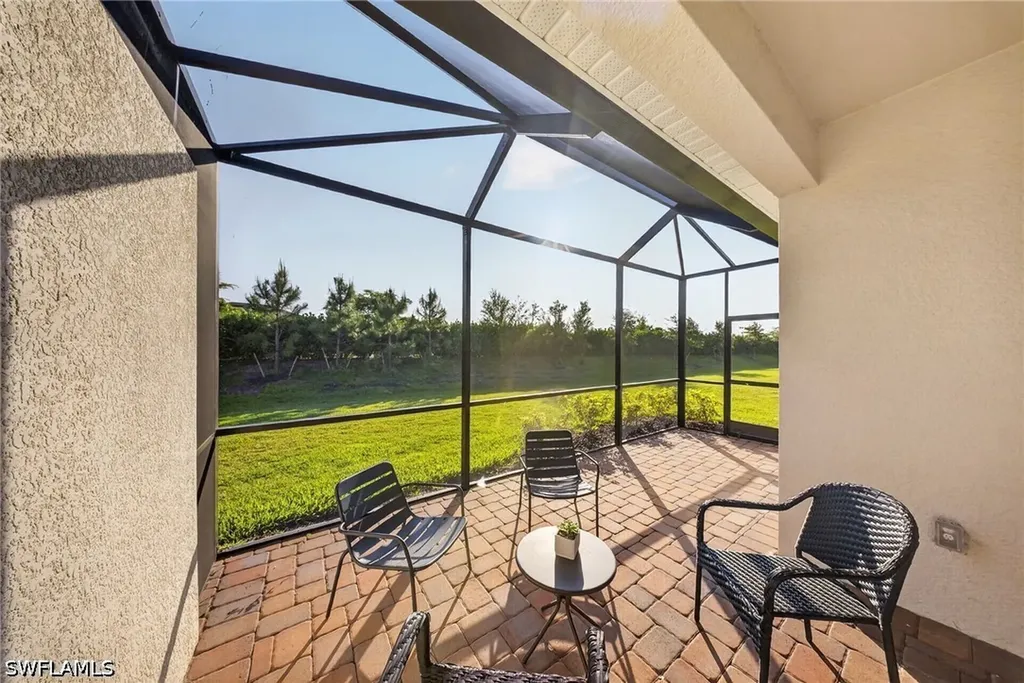 2196 Dragonfruit Way Naples FL 34120