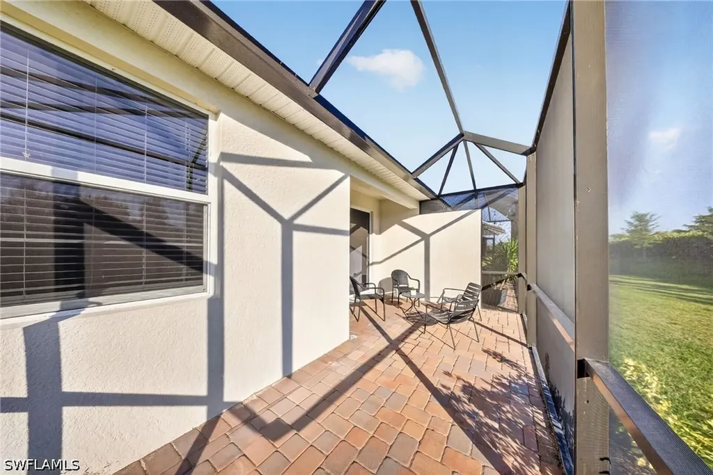2196 Dragonfruit Way Naples FL 34120