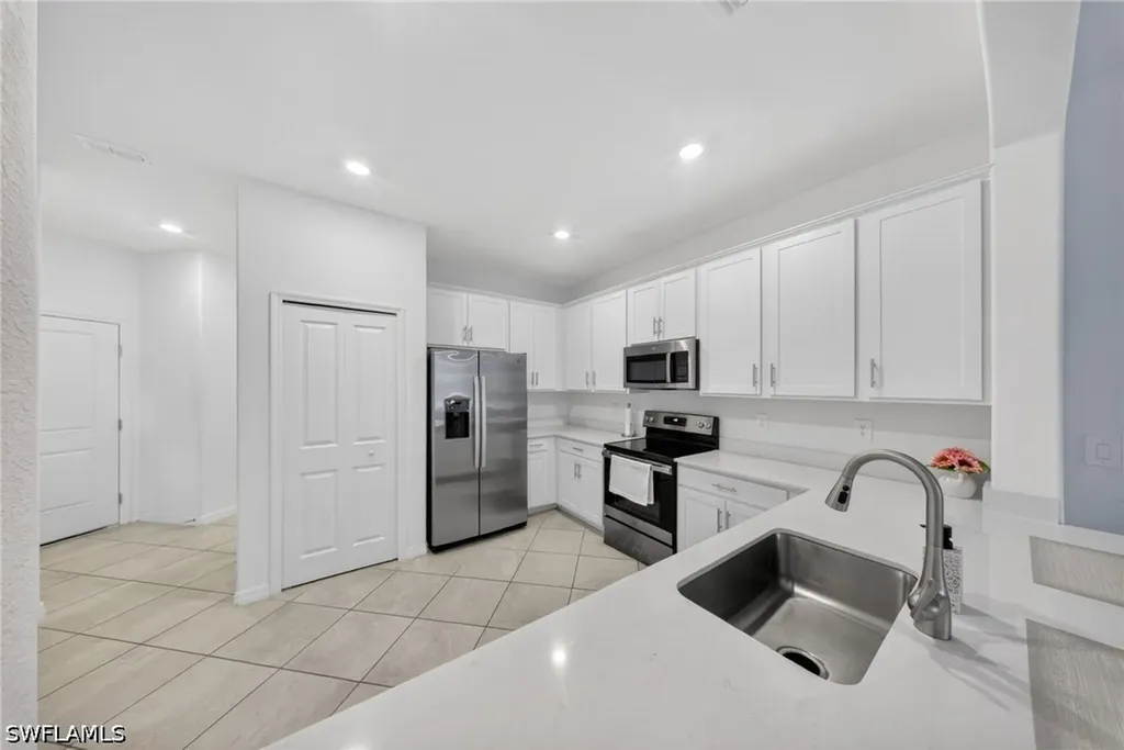 2196 Dragonfruit Way Naples FL 34120