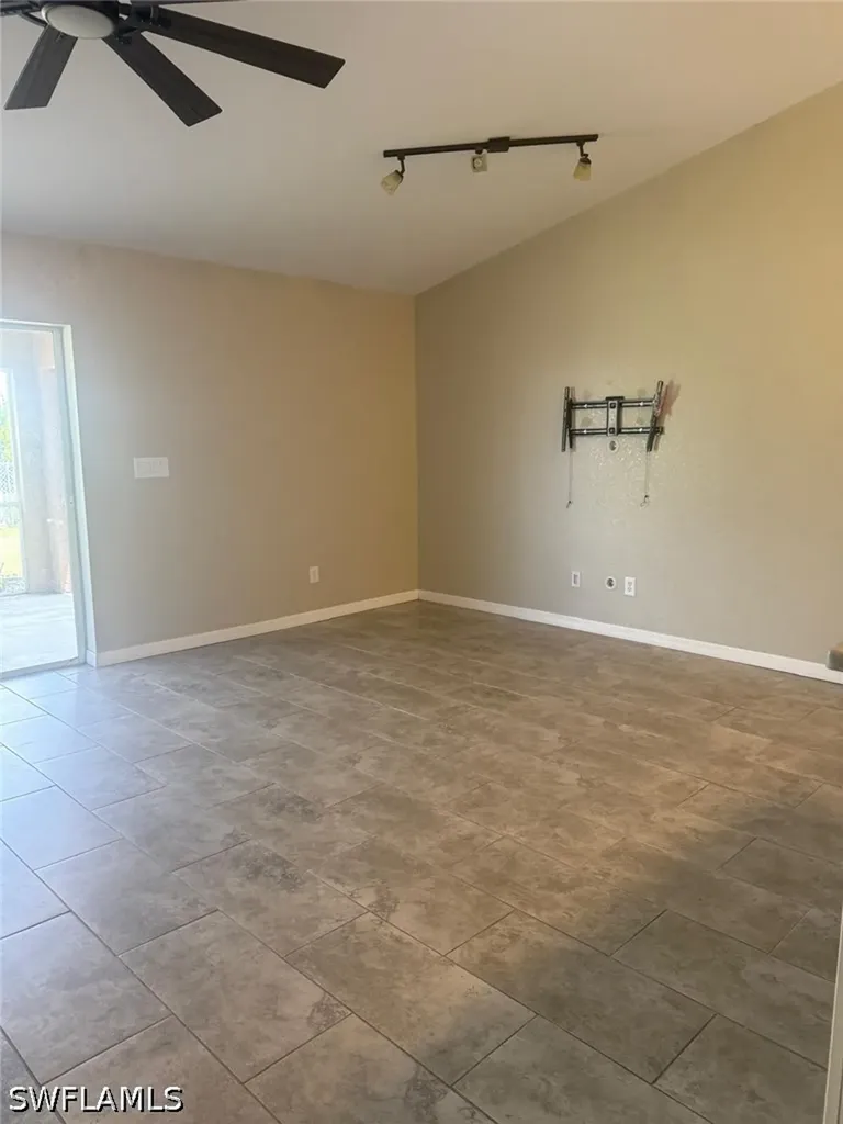 1917 NW 12th Avenue Cape Coral FL 33993