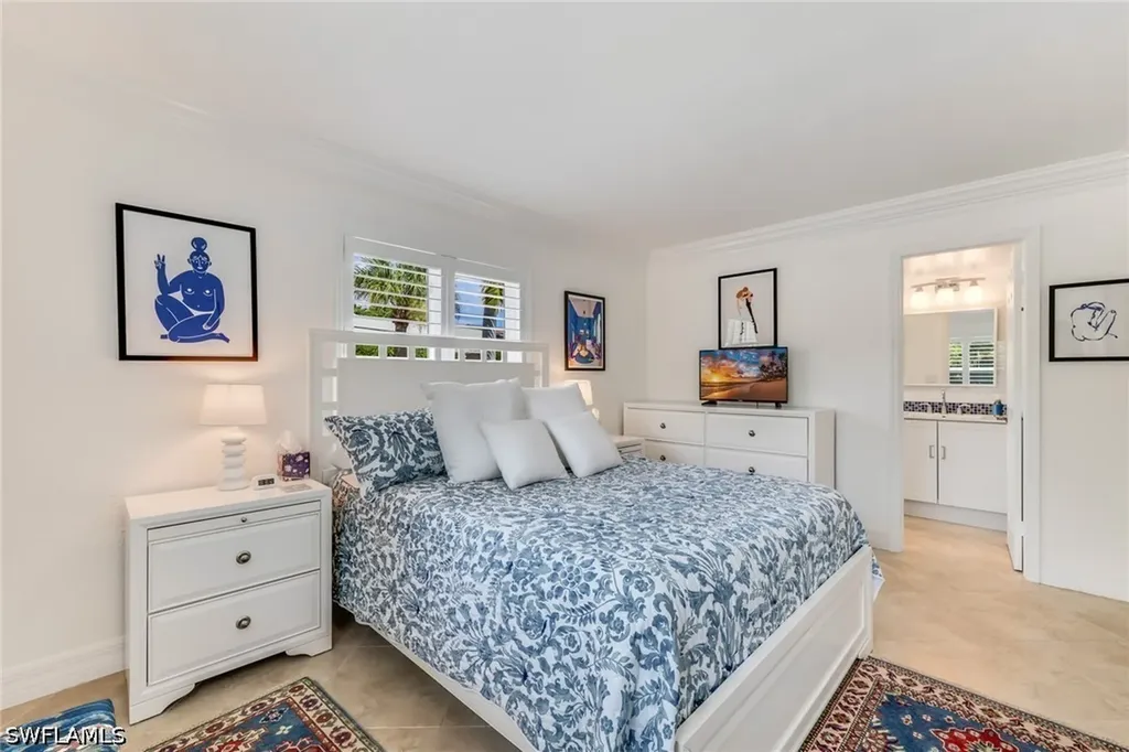 980 7th Avenue S Naples FL 34102
