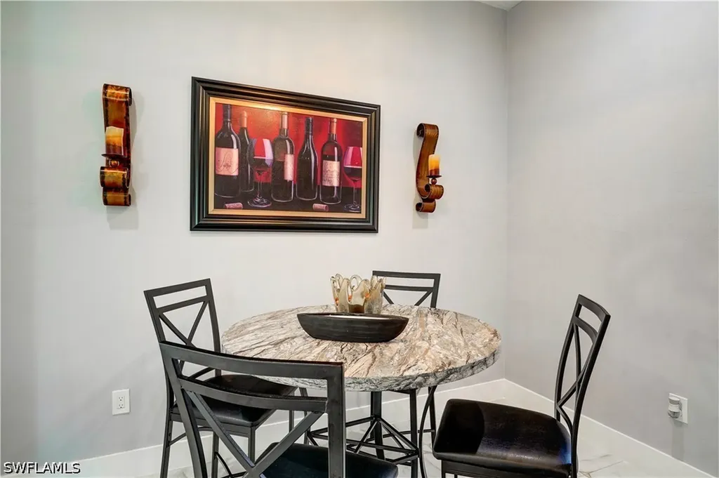 2661 43rd Avenue NE Naples FL 34120