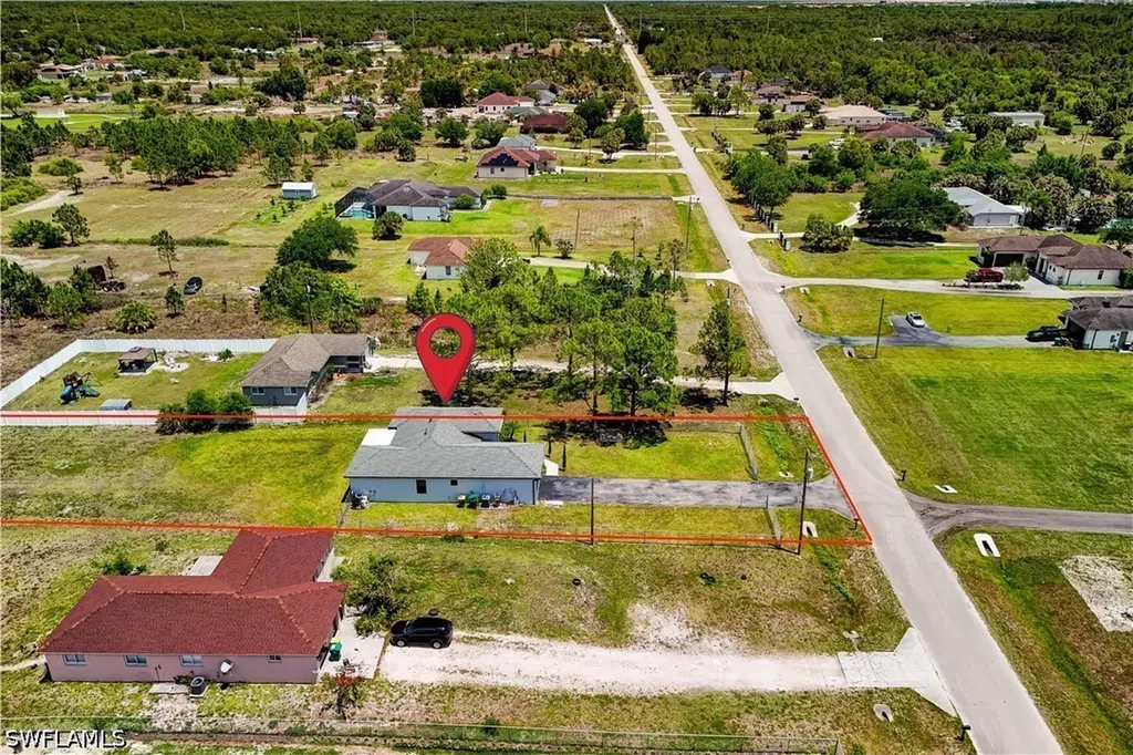 2661 43rd Avenue NE Naples FL 34120