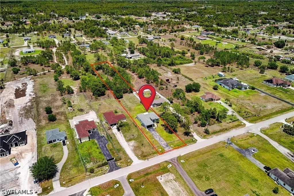 2661 43rd Avenue NE Naples FL 34120