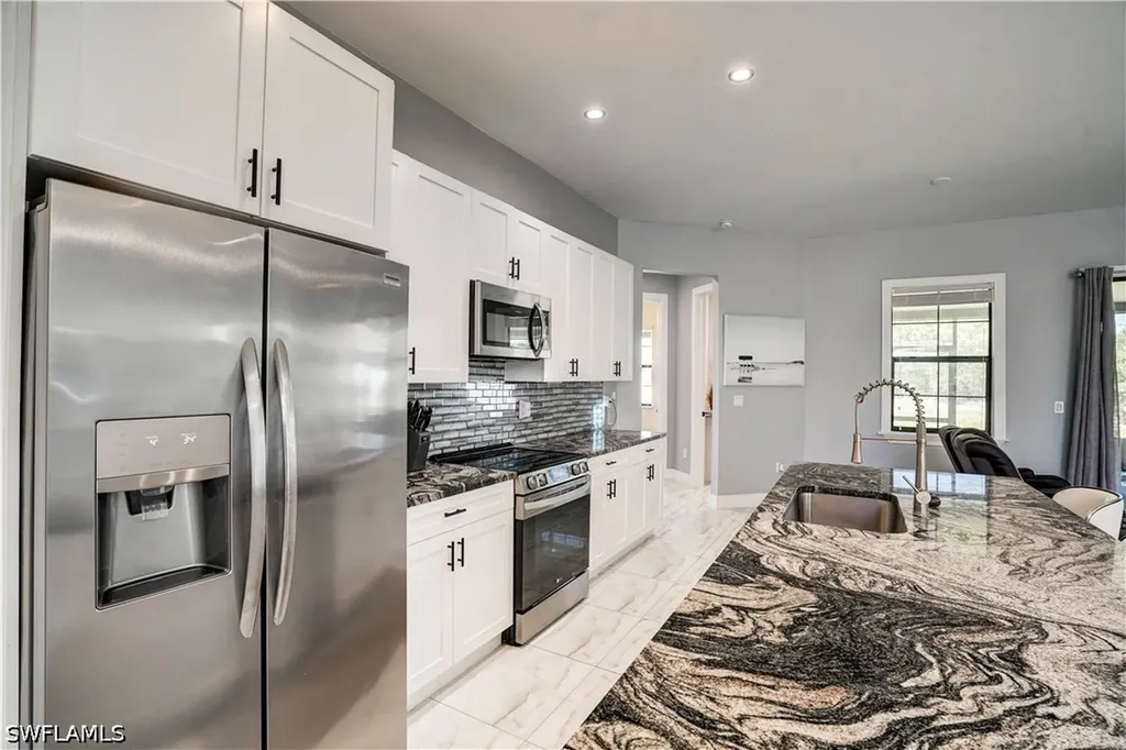 2661 43rd Avenue NE Naples FL 34120