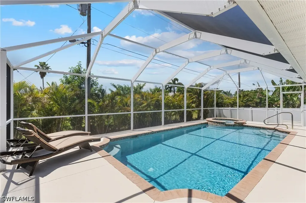 2228 SW 26th Terrace Cape Coral FL 33914