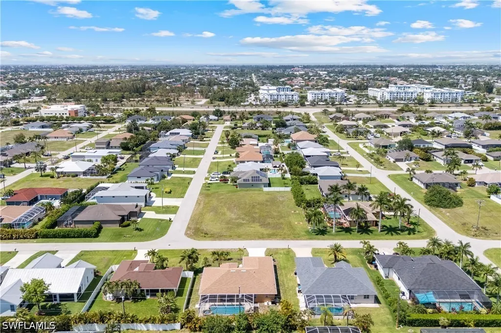2228 SW 26th Terrace Cape Coral FL 33914
