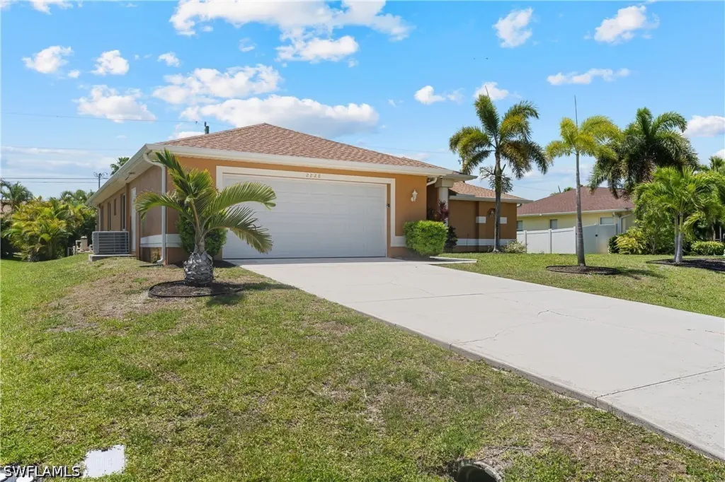 2228 SW 26th Terrace Cape Coral FL 33914