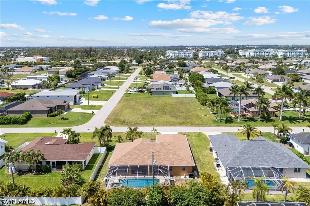 2228 SW 26th Terrace Cape Coral FL 33914