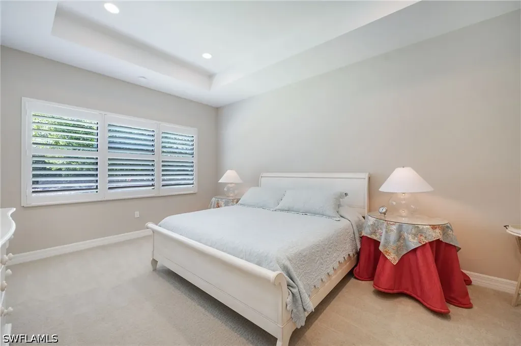 13736 Luna Drive Naples FL 34109