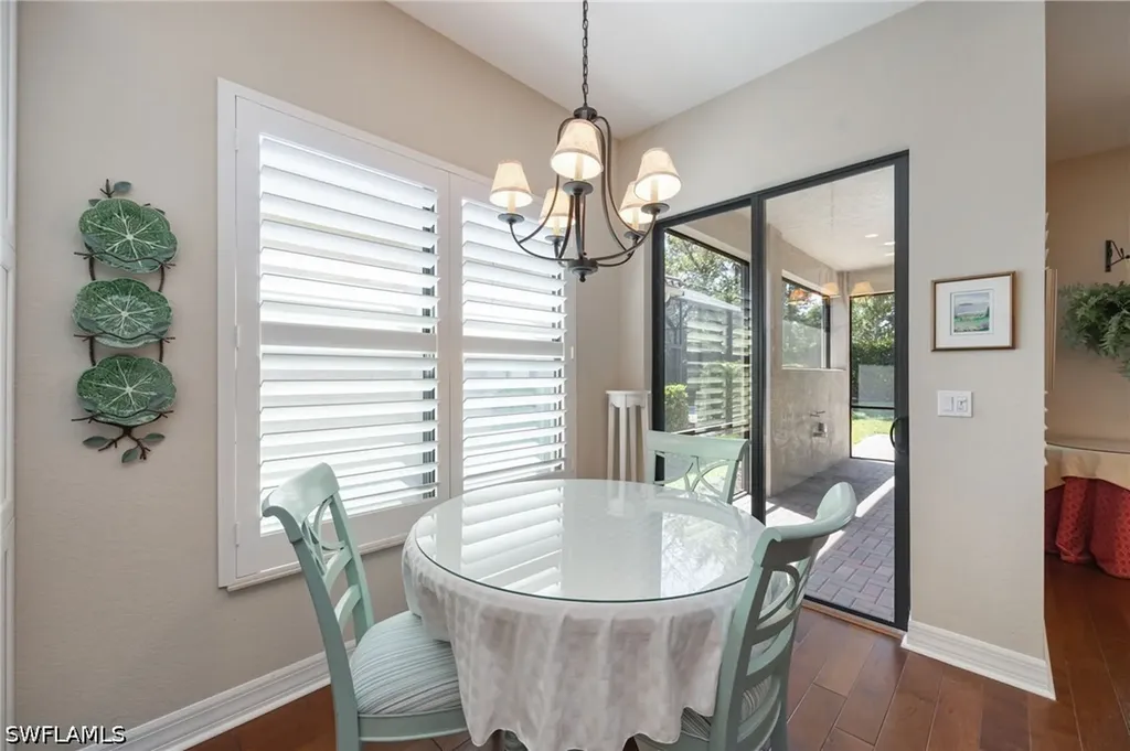 13736 Luna Drive Naples FL 34109