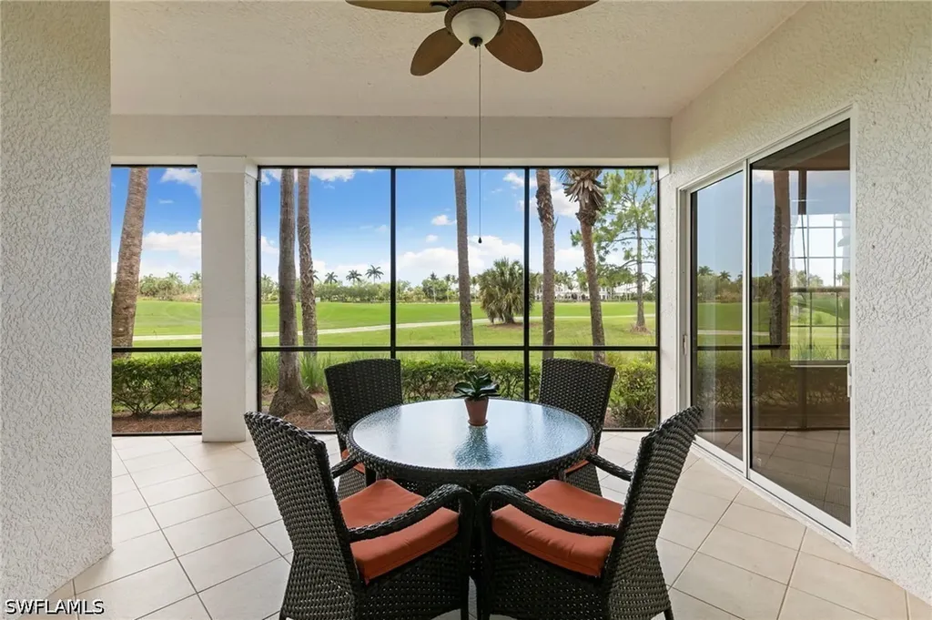 9066 Cascada Way Naples FL 34114