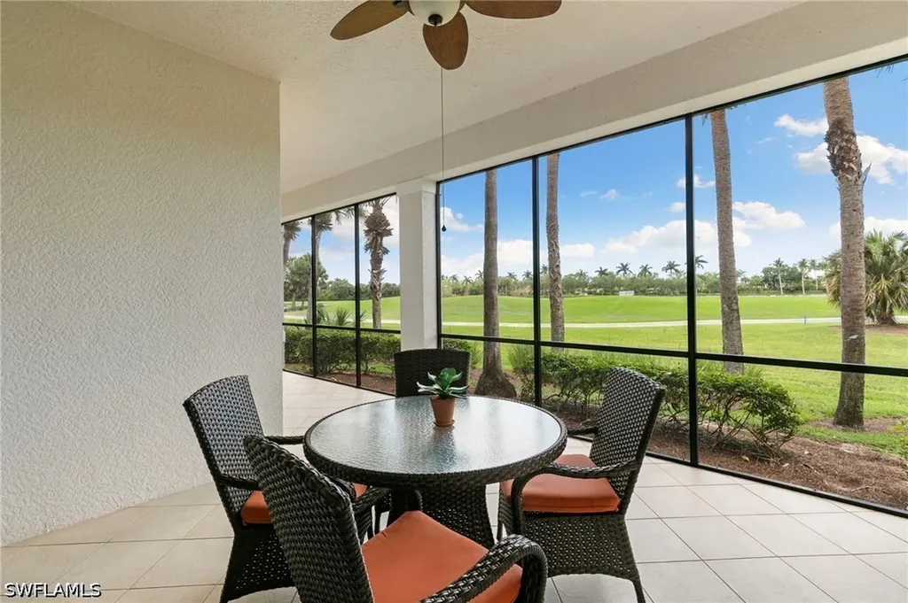 9066 Cascada Way Naples FL 34114