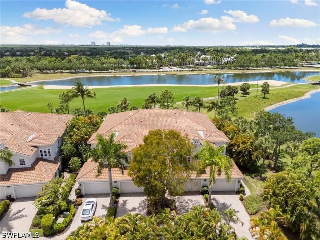 9066 Cascada Way Naples FL 34114