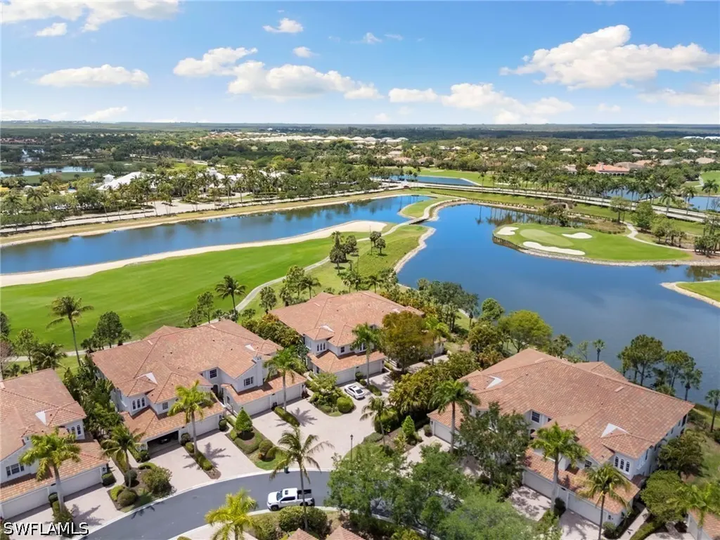 9066 Cascada Way Naples FL 34114