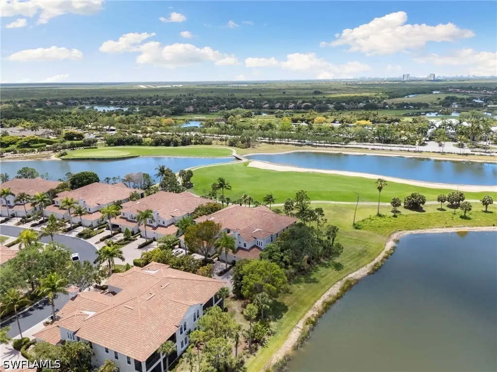 9066 Cascada Way Naples FL 34114