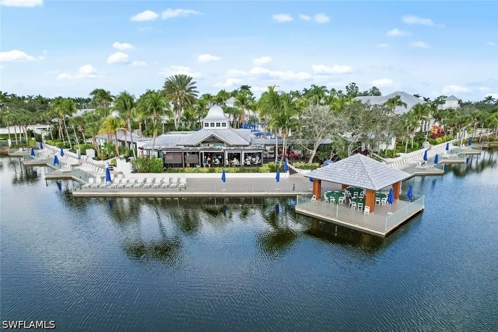 9066 Cascada Way Naples FL 34114