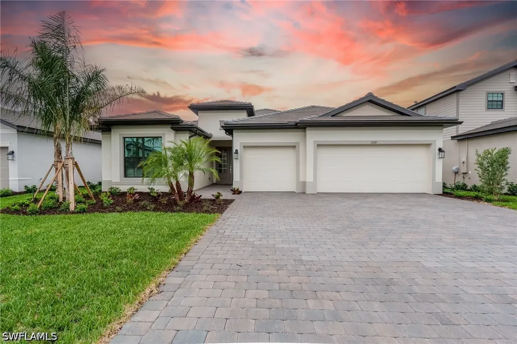 Estero FL, 19706 Fox Grove Drive