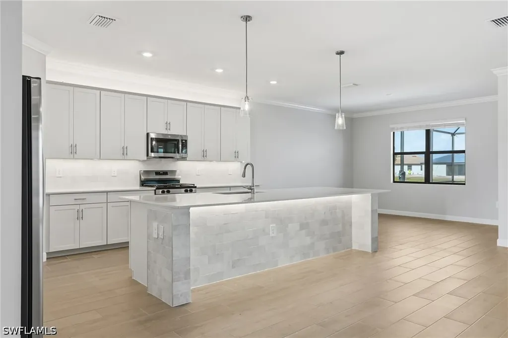 19706 Fox Grove Drive Estero FL 33928